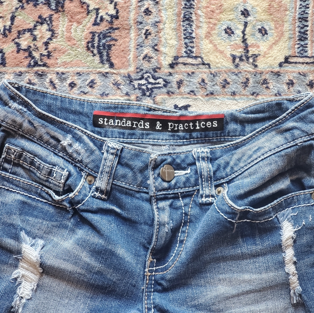 Standards & Practices Distressed Denim Shorts 25 - image 5